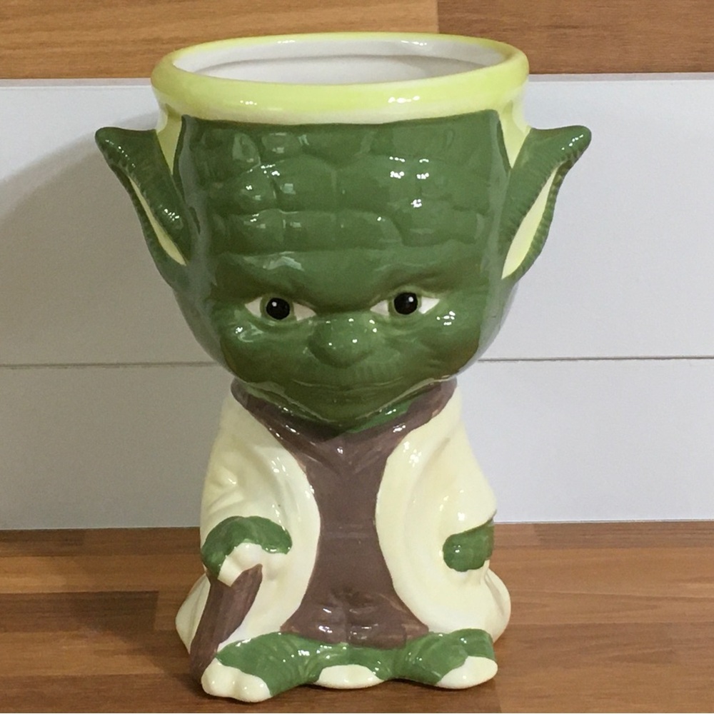 Star Wars Yoda Mug Ceramic Goblet Galerie 2013 Lucasfilm Collectible Coffee Cup